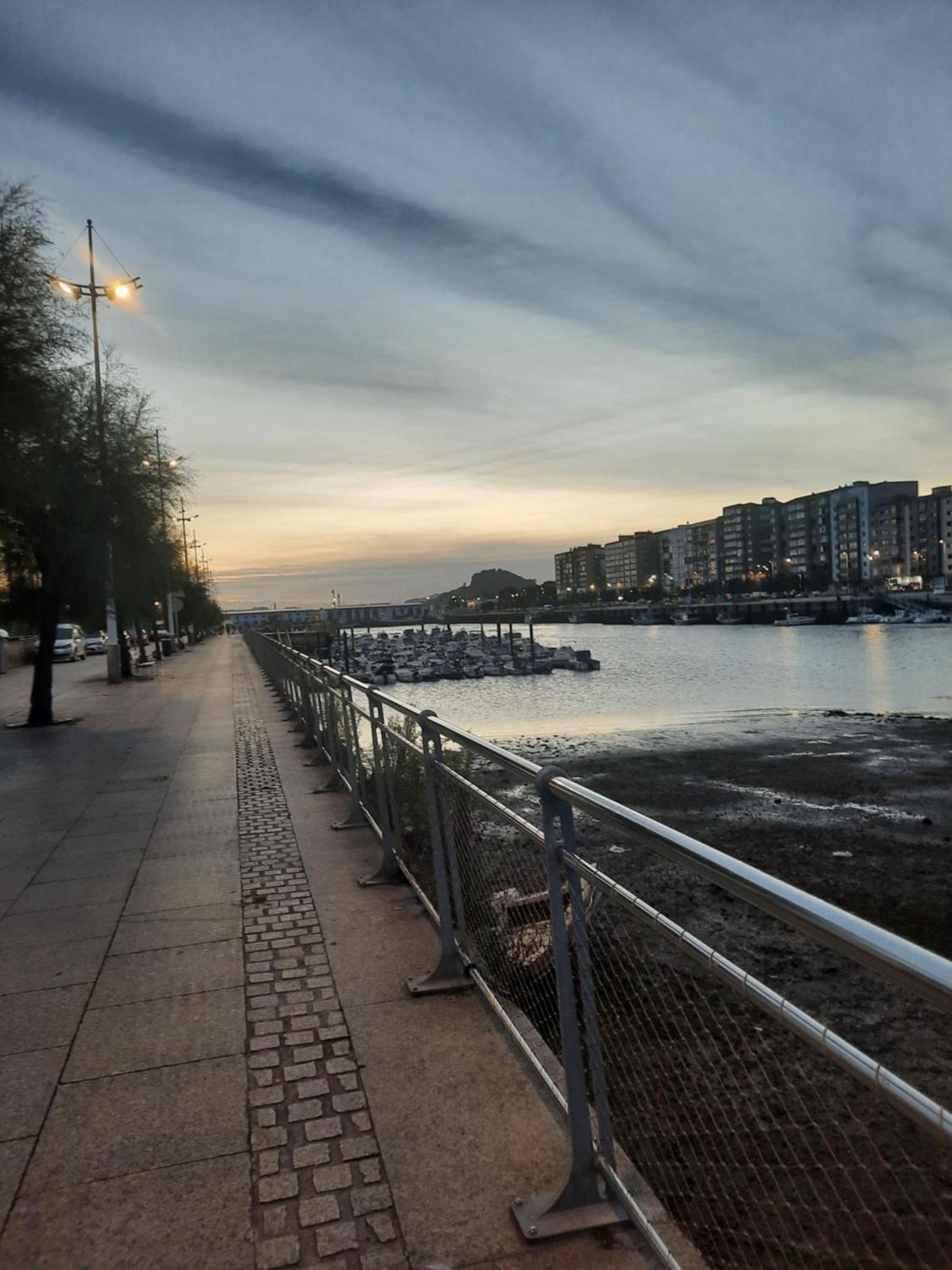 Apartamento Cerca Estaciones Сантандер Экстерьер фото